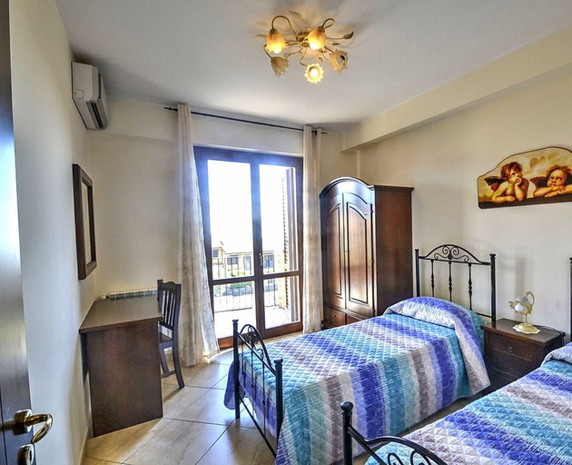 Bedroom 3, Etna Villa il Pino, Catania