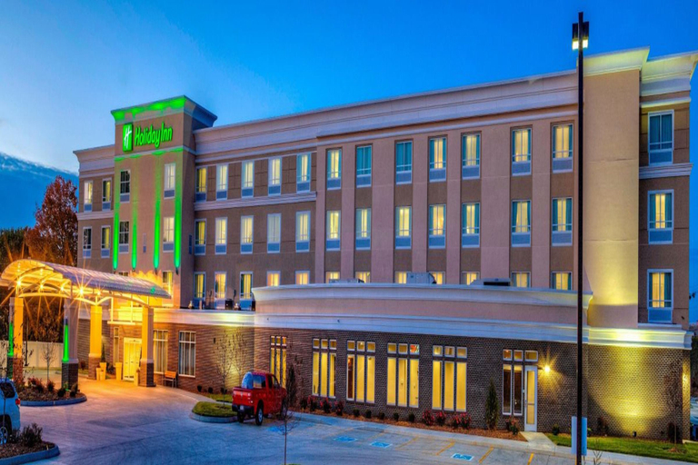 Exterior & Views 2, Holiday Inn Express RICHMOND by IHG, Wayne