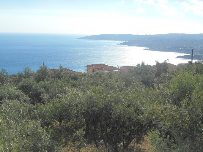 Others 4, Odyseas Studios, Ionian Islands