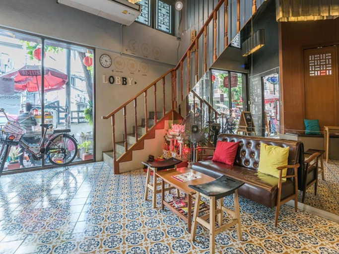 Public Area 3, Loftel 22 Hostel, Bang Rak