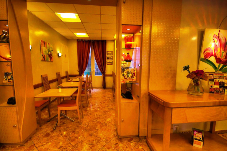 Public Area 3, Hôtel des Trois Gares, Paris