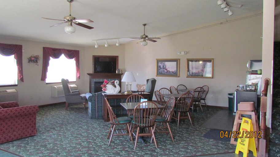 Public Area 2, Econo Lodge Gaylord, Sibley