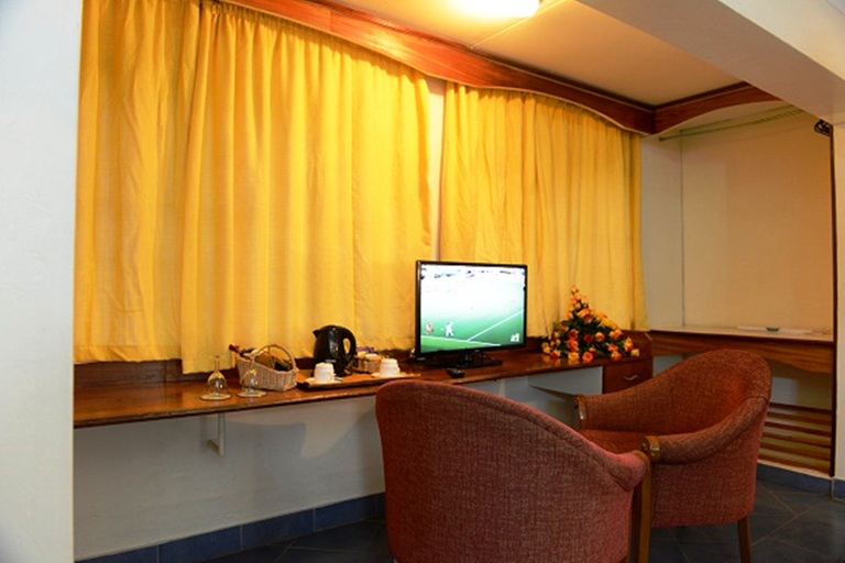 Bedroom 3, Green Hills Hotel, Nyeri Town