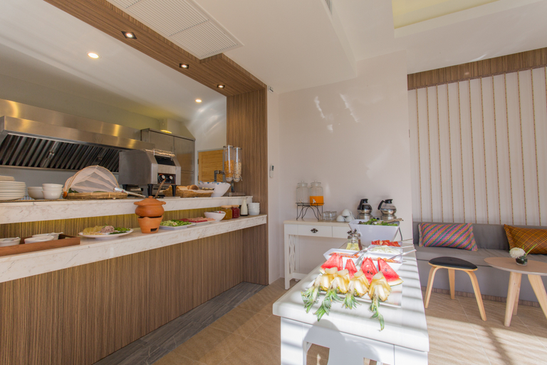 Food & Drinks 5, LaRio Hotel Krabi, Mueang Krabi