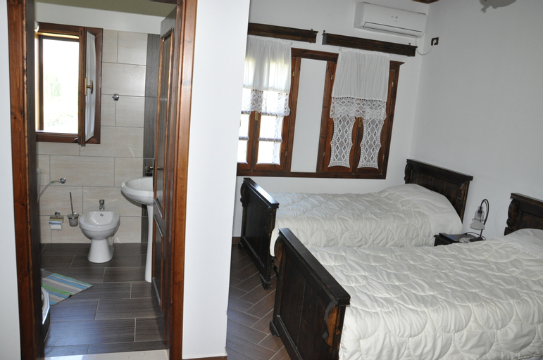 Kaceli Hotel, Beratit