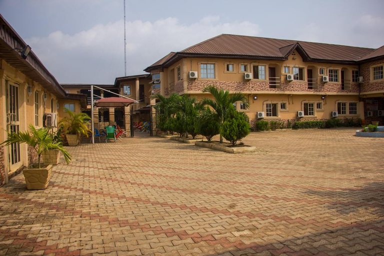 Exterior & Views 5, Masbat DeKings Hotel, Ikorodu