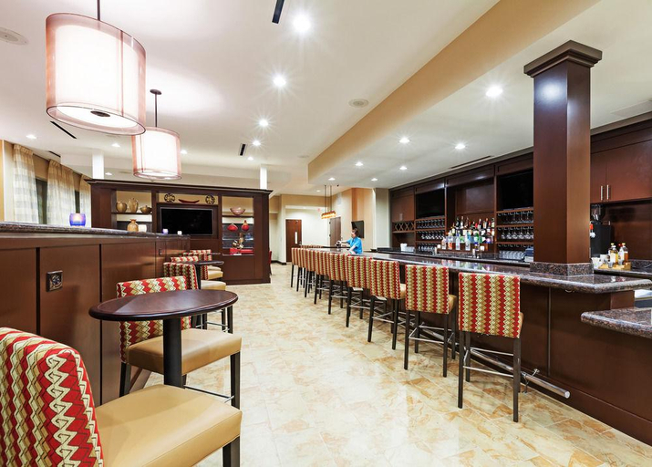 Food & Drinks 5, Clarion Hotel The Colony - Plano West, Denton