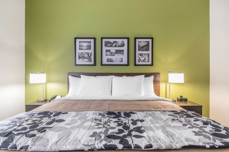 Bedroom 3, Sleep Inn & Suites Columbia, Adair