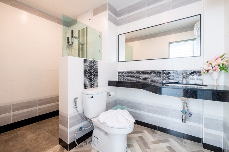 Bathroom 4, Krabi Heaven, Mueang Krabi