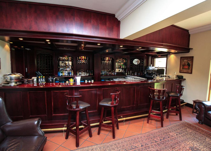 Food & Drinks 5, Budmarsh Country Lodge, West Rand