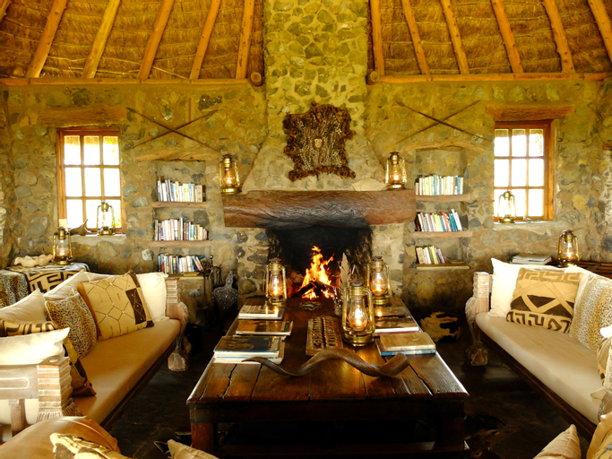 Kanzi House, Kajiado South