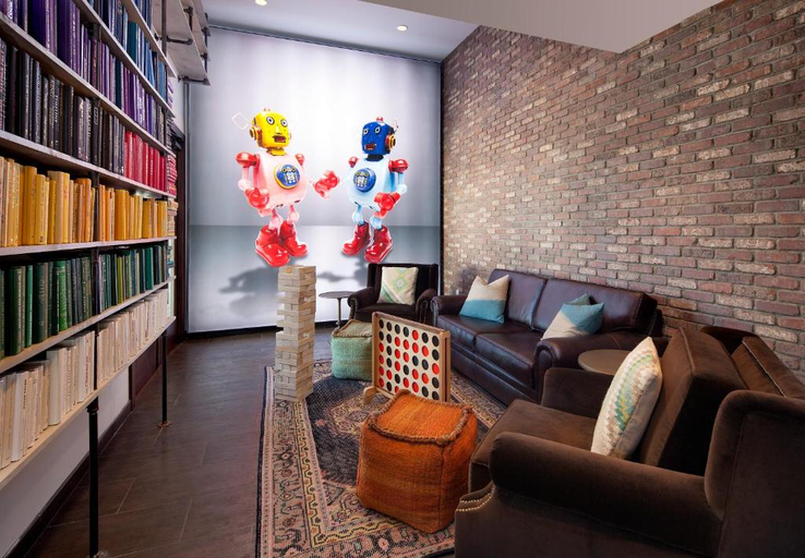 Public Area 2, Moxy Santa Barbara, Santa Barbara