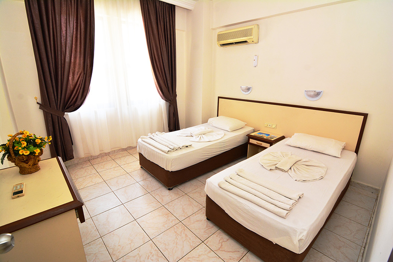Bedroom 3, Arsi Sweet Suit Hotel, Alanya