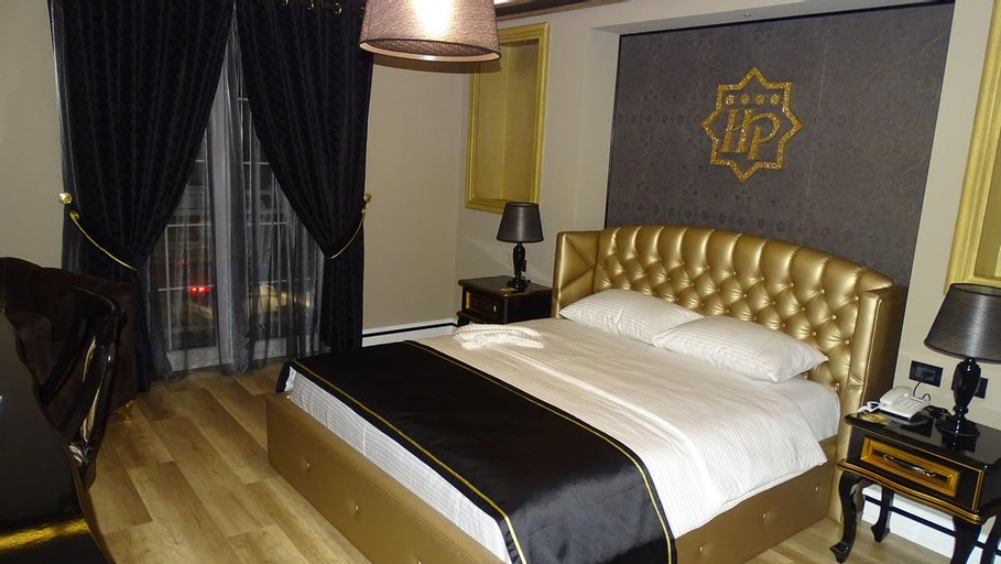 Bedroom 3, Hotel Hymeti's Palace, Pogradecit