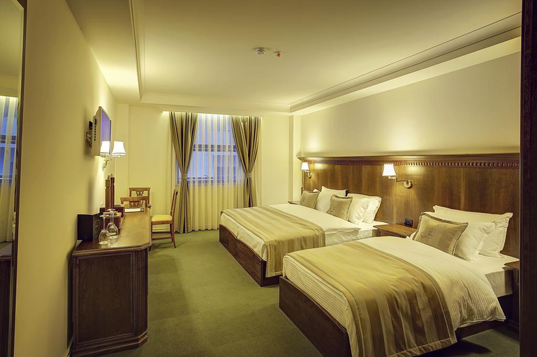 Bedroom 3, Garden Hotel Pristina, Priština