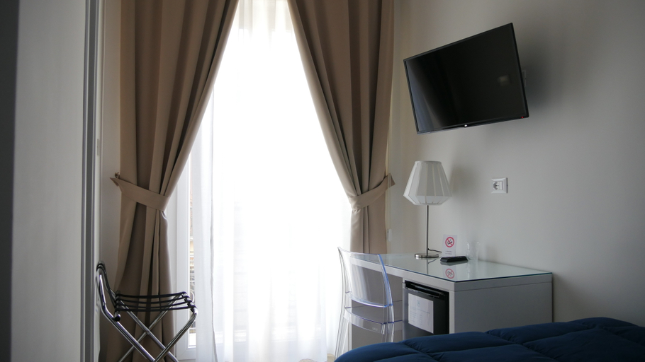Bedroom 2, Domus Nova, Reggio Di Calabria