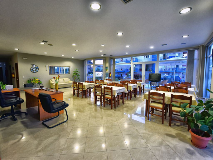 Public Area 5, Hotel Toronto, Central Macedonia