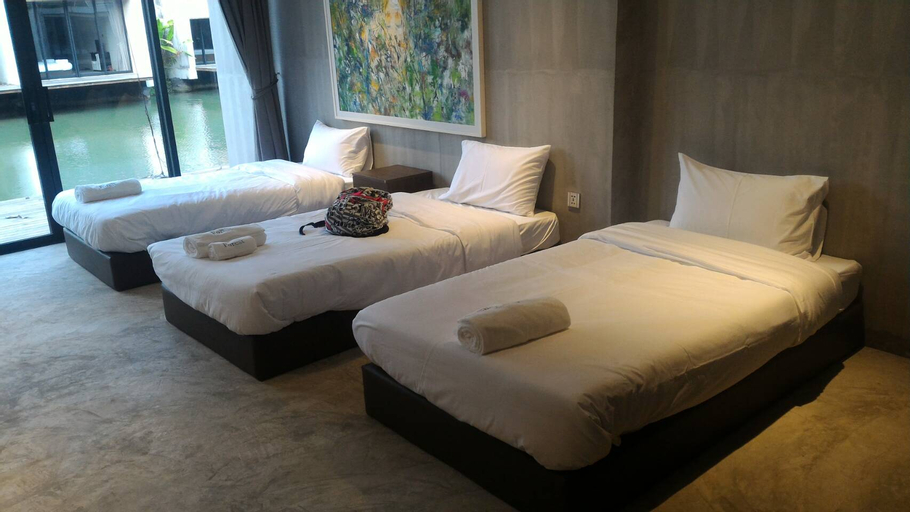 Bedroom 3, Into The Forest Resort, Bang Plee