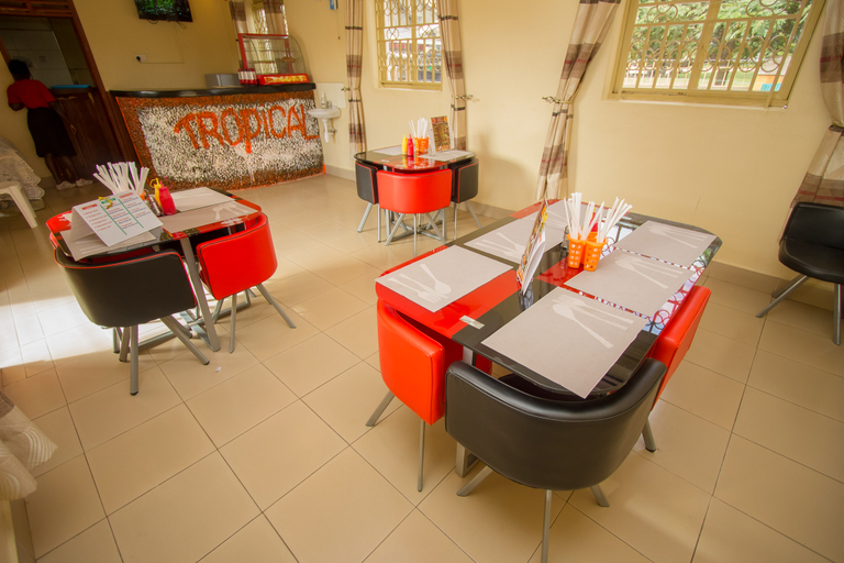 Others 3, Tropical Savannah Guesthouse, Busongora
