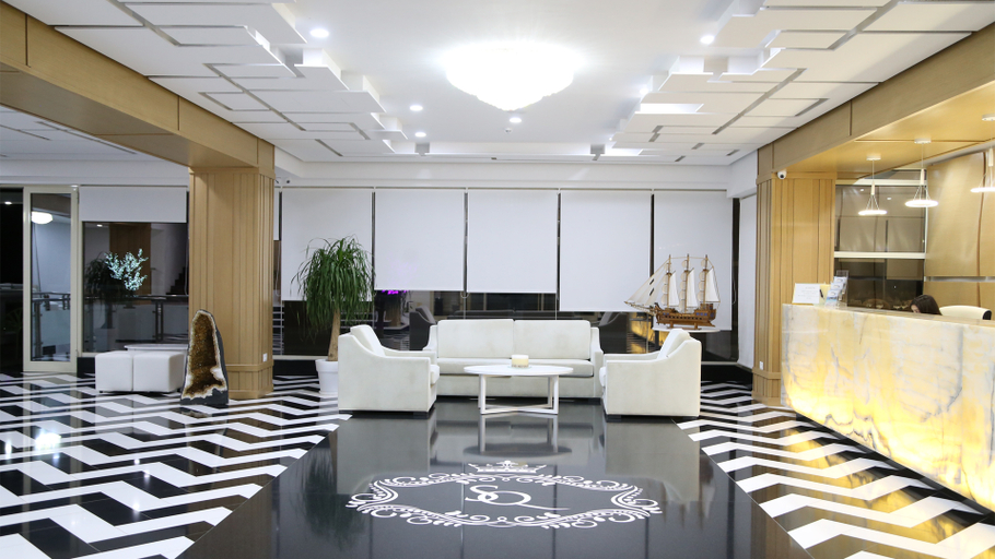 Public Area 5, Santa Quaranta Premium Resort, Sarandës