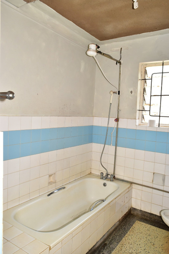 Bathroom 4, Afrique Paradise Hotel, Nyeri Town