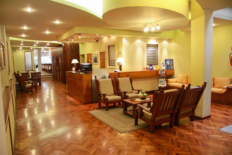 Public Area 2, Kalton, San Rafael