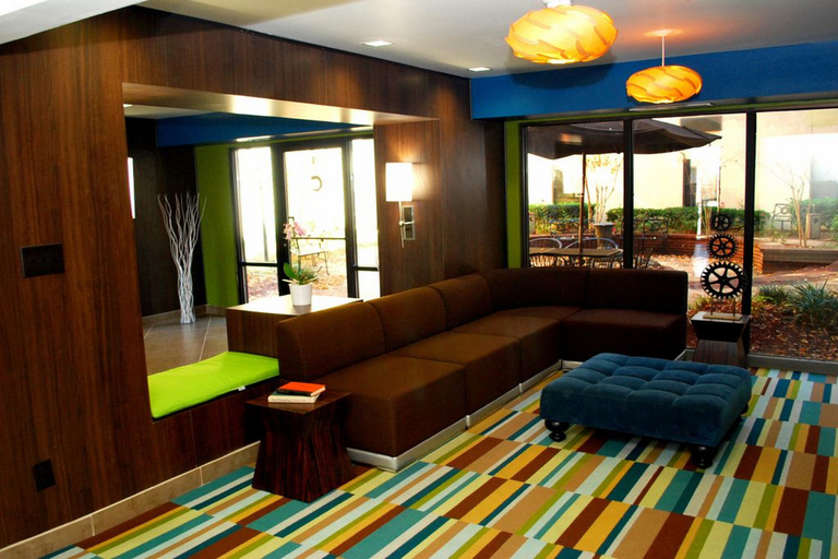 Public Area 3, Clarion Inn & Suites Atlanta Downtown, Atlanta