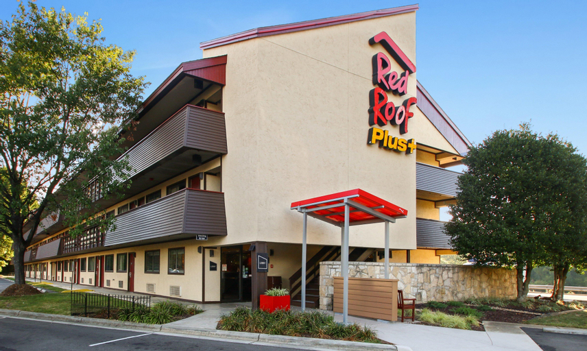 Red Roof PLUS+ Statesville, Iredell