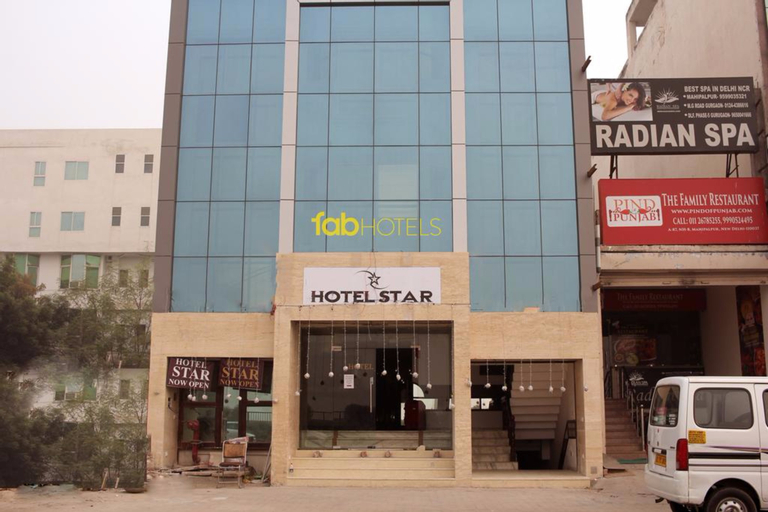 Exterior & Views, FabHotel Star Delhi Airport, West