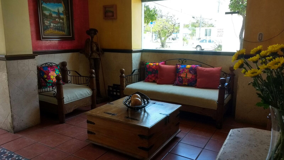 Public Area 4, Suites Flamboyanes, Mérida