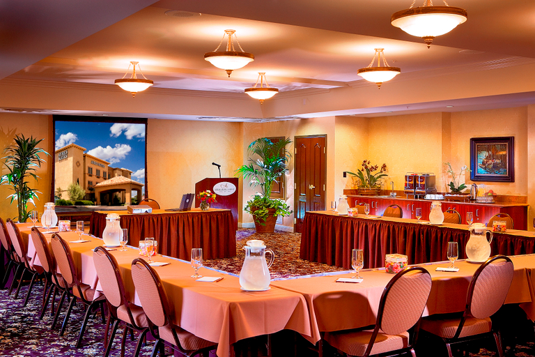 Food & Drinks 5, Best Western Corona Hotel & Suites, Riverside