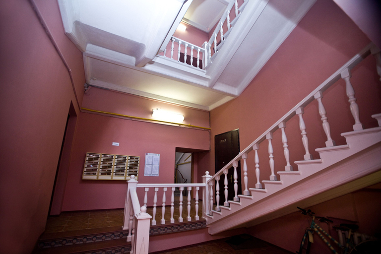 Public Area 3, Kvart Boutique Smolenskaya, Central