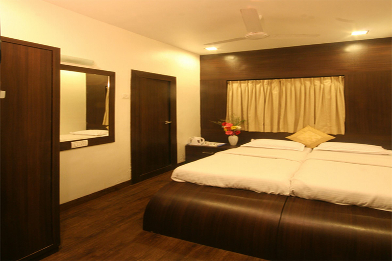 Bedroom 3, Hotel Victoria Mumbai, Mumbai City