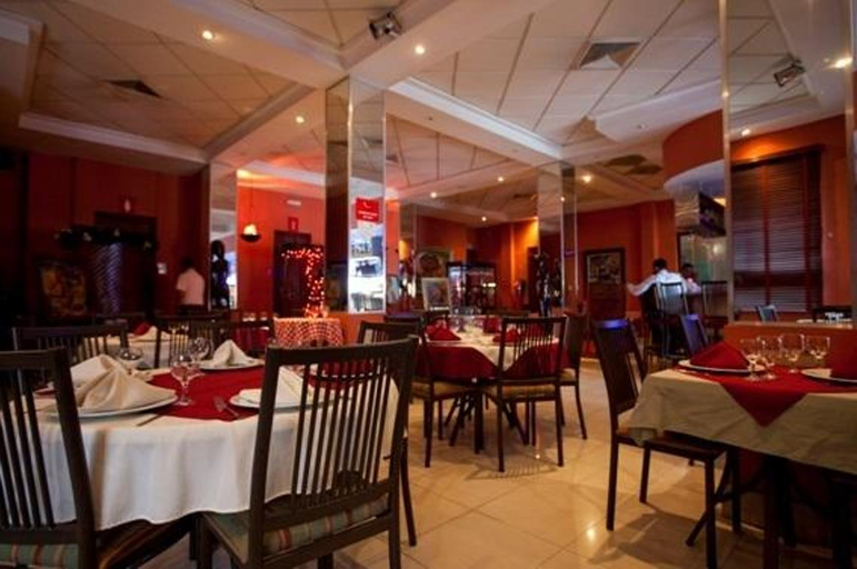 Food & Drinks 5, Hotel Discovery, Distrito Nacional