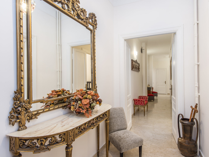Exterior & Views 2, Vaticano Giuliana - Three Bedroom, Roma