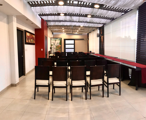 Business Facilities, Hotel Santiago de Compostella , Cuenca