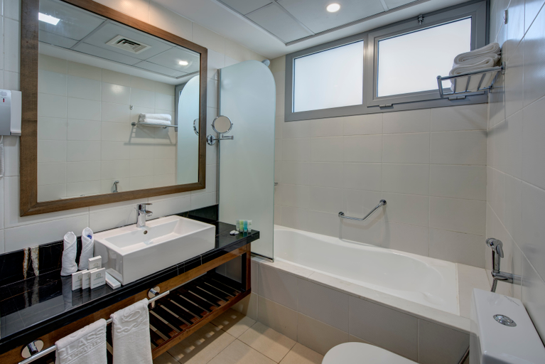 Bathroom 5, Class Hotel Apartments, Dubai