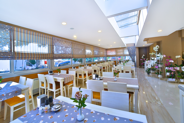 Food & Drinks 5, Ebrusun Konagi Hotel, Kartal
