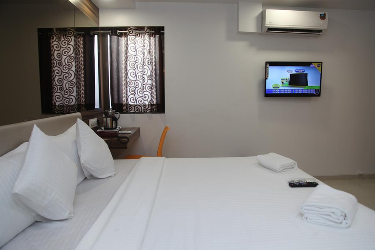 Bedroom 2, aboo's lucky galaxy, Mumbai Suburban