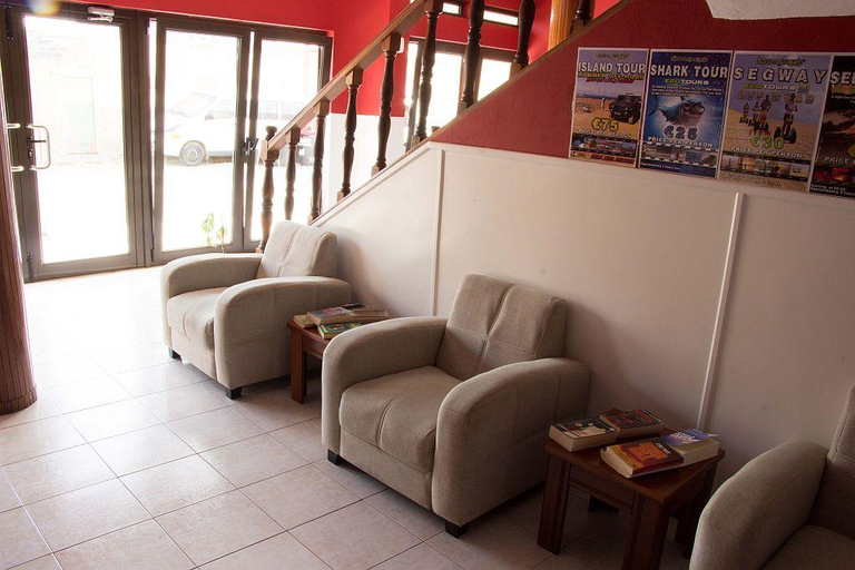 Public Area 3, Central