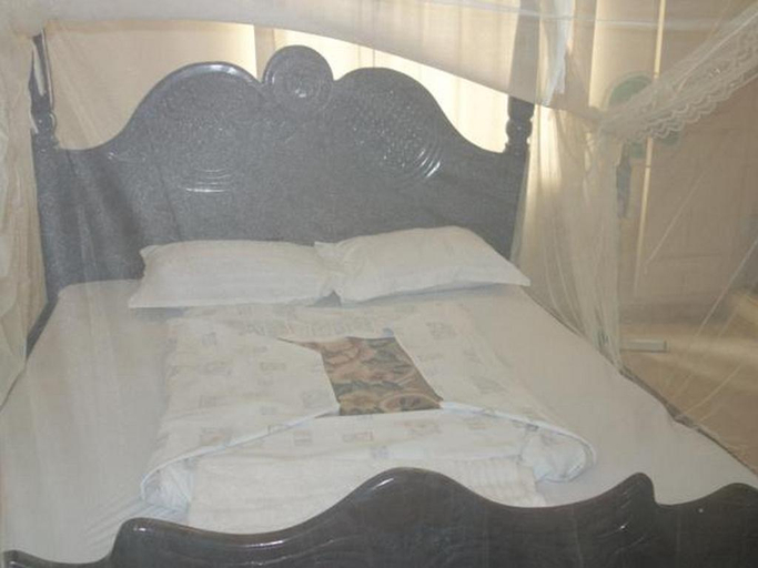 Bedroom 5, Yahoo Guesthouse, Kampala