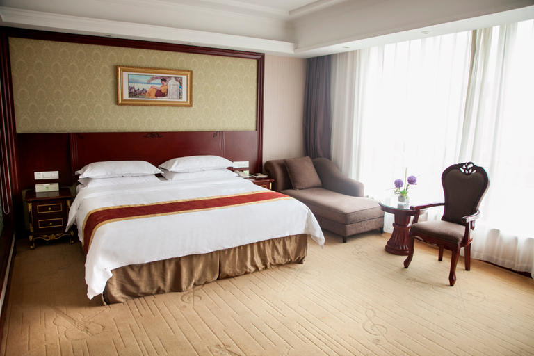 Bedroom 3, Vienna Hongqiao Convention & Exhibition Center, Shanghai