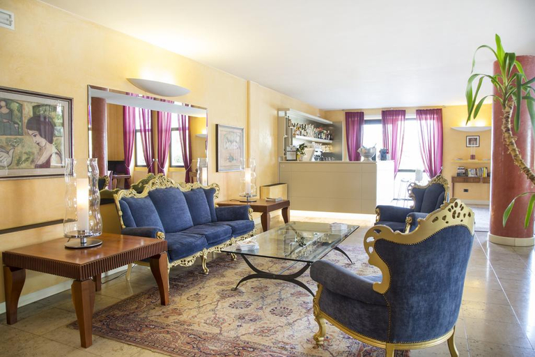 Public Area 4, Hotel Villa Maria, Brescia