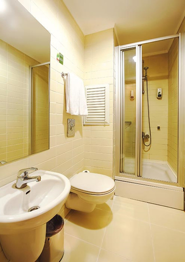 Bathroom 5, DoubleTree By Hilton Antalya Kemer, Kemer