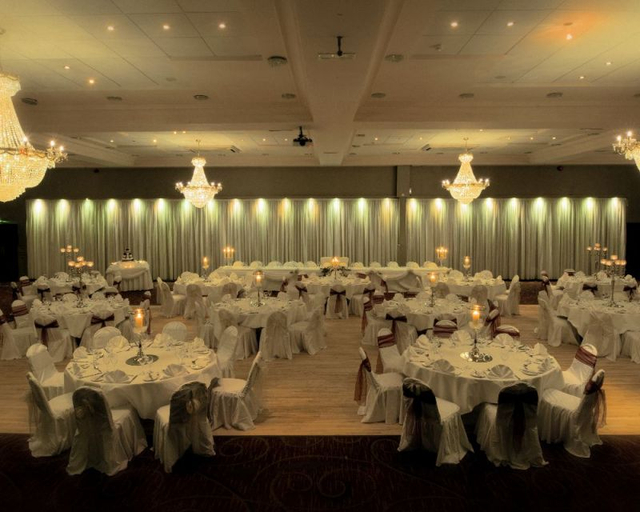 Business Facilities 5, Treacys West County Hotel Ennis
