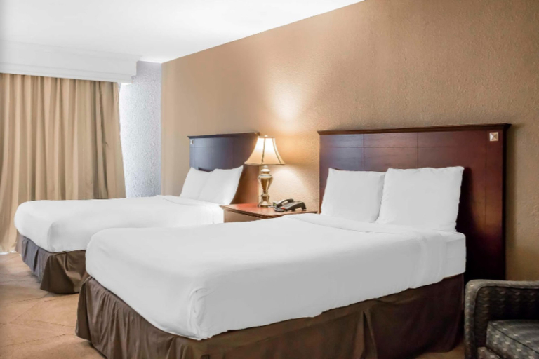 Bedroom 3, DoubleTree by Hilton Hilton Head Island, Beaufort