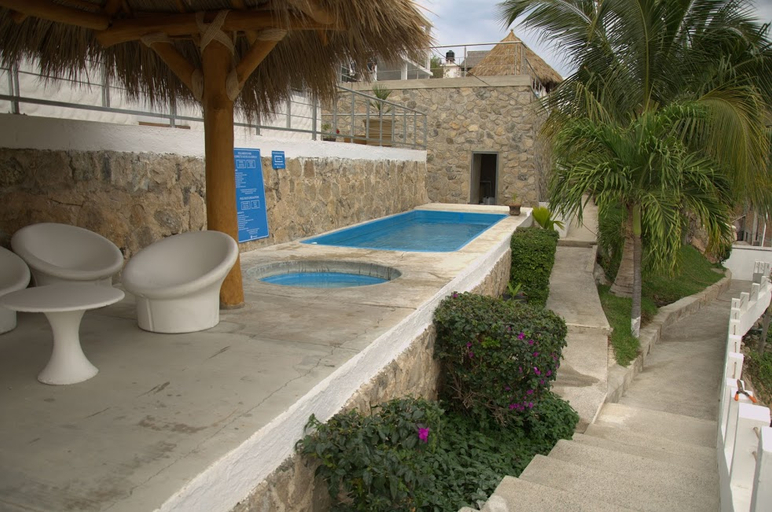 Others 5, Hotel Acantilado, Cabo Corrientes