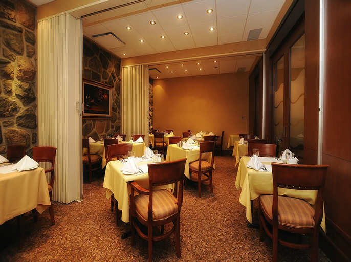 Food & Drinks 5, Hôtel et Suites Le Dauphin Drummondville, Drummond