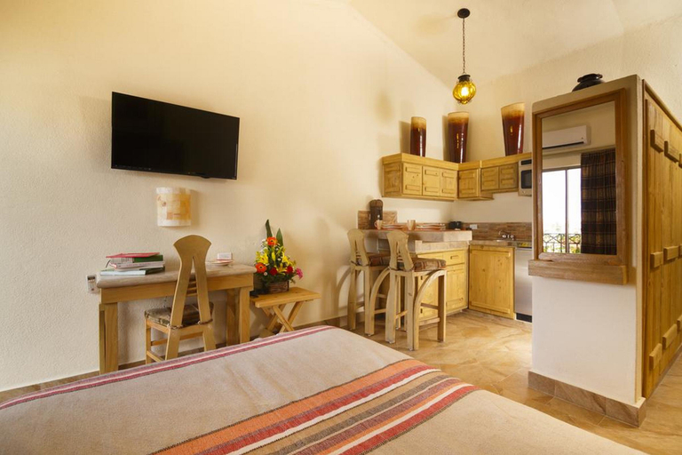 Bedroom 3, Cabo Vista Hotel, La Paz