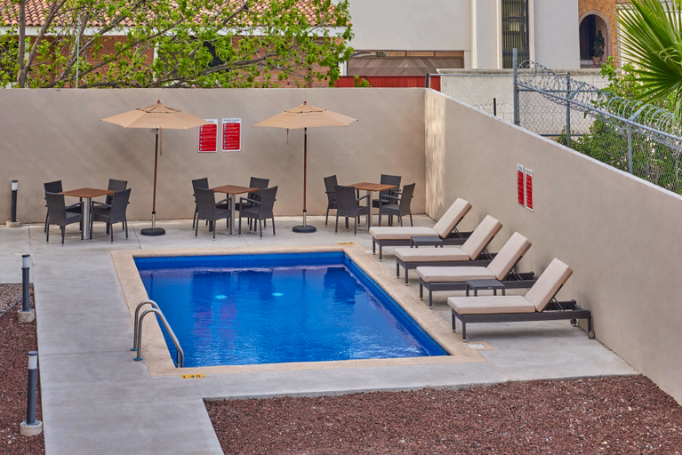 Sport & Beauty 2, Extended Suites Chihuahua La Juventud, Chihuahua